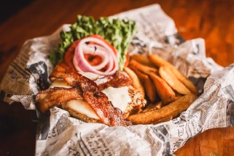 McCreary's Irish Pub